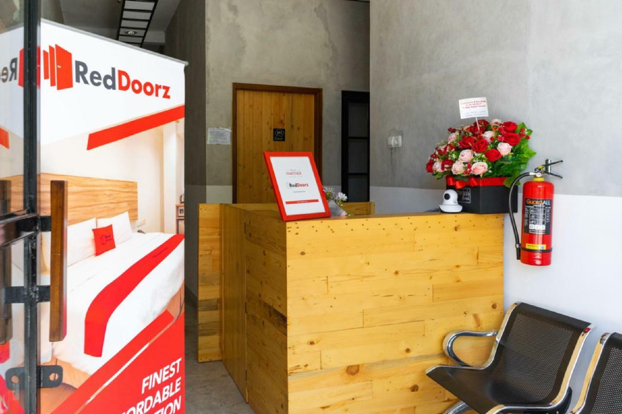 Reddoorz Near Sam Poo Kong 3 Semarang Hotell Exteriör bild